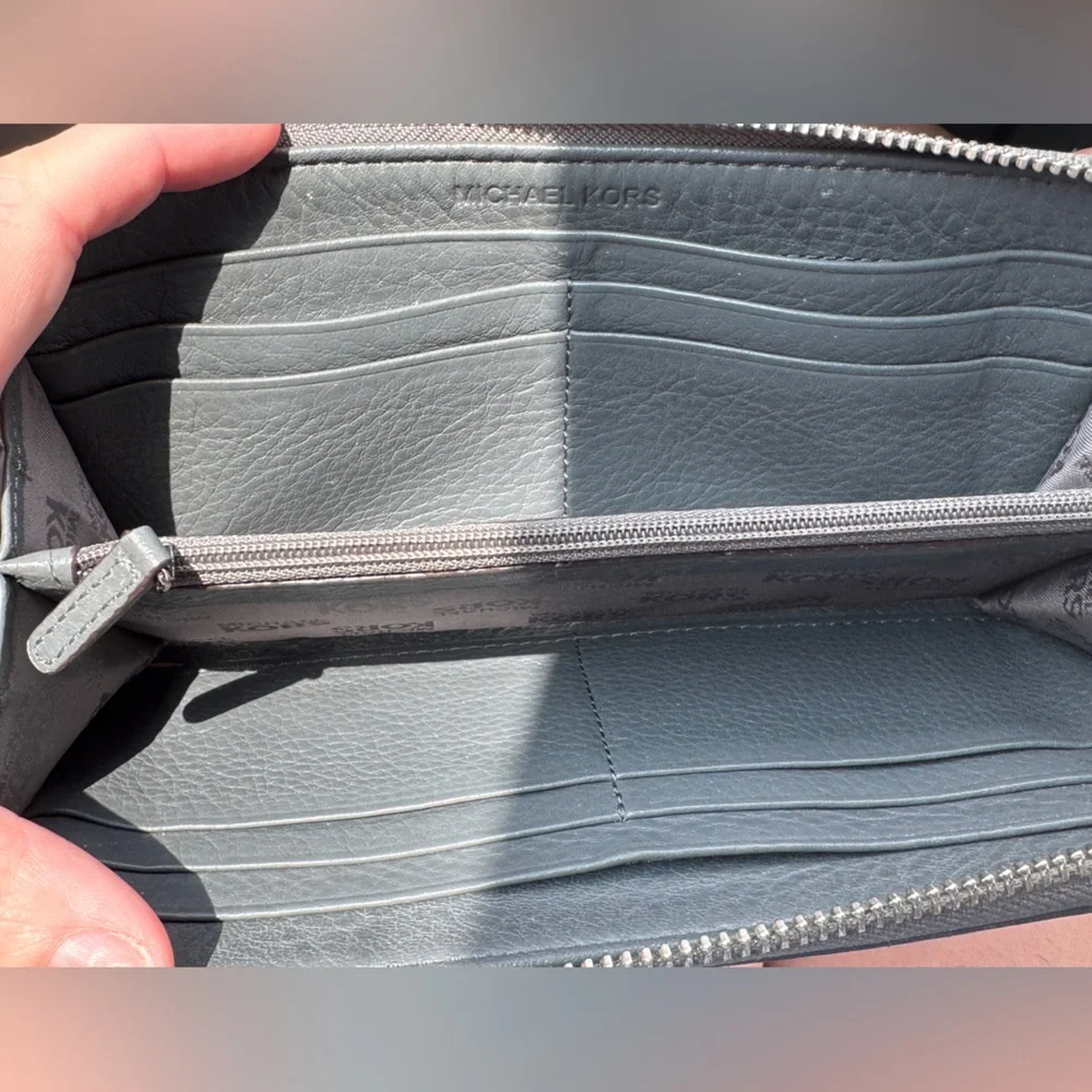 Open 2 Offers • Michael Kors Gray Leather Wallet Wristlet • Silver Tone Hardware